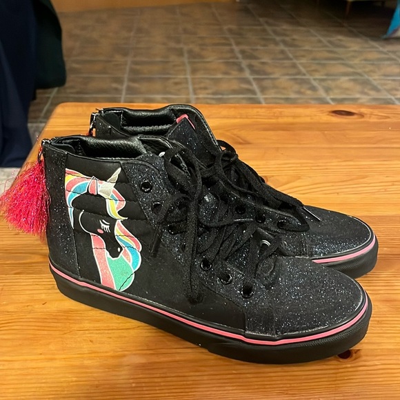 Vans Sk8-Hi Zip Unicorn Shoe NEW IN BOX - Picture 1 of 10